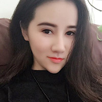 李佳靓