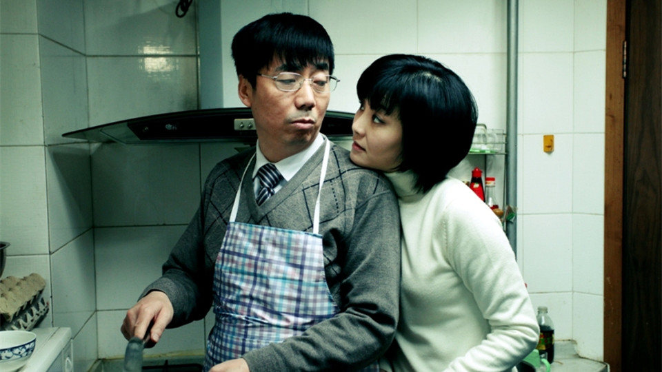浪漫向左，婚姻往右