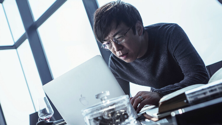 公主殿下在线求生——意外穿越的开始