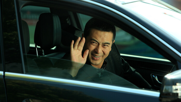 被队伍驱逐的治愈师其实是最强的