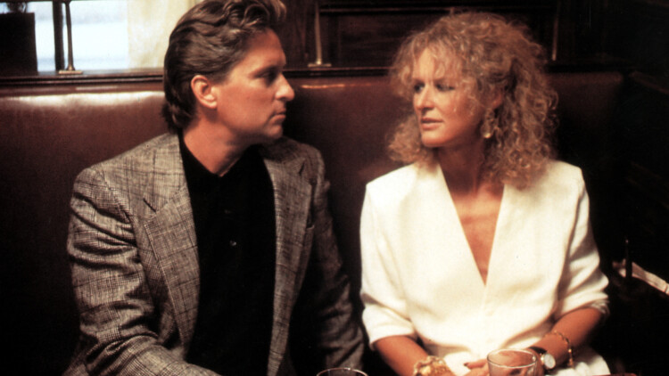 跟凤凰男老公互换身体后发现了他的秘密