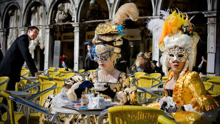 她的百分之九十九