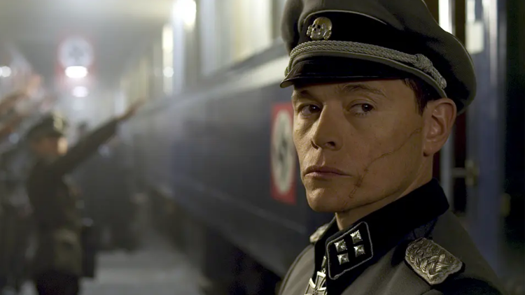 背叛之后的闪耀人生