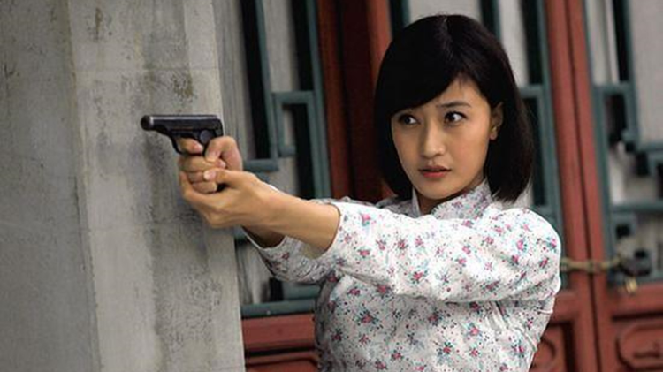 《凤燕归巢》的重逢与旧情篇