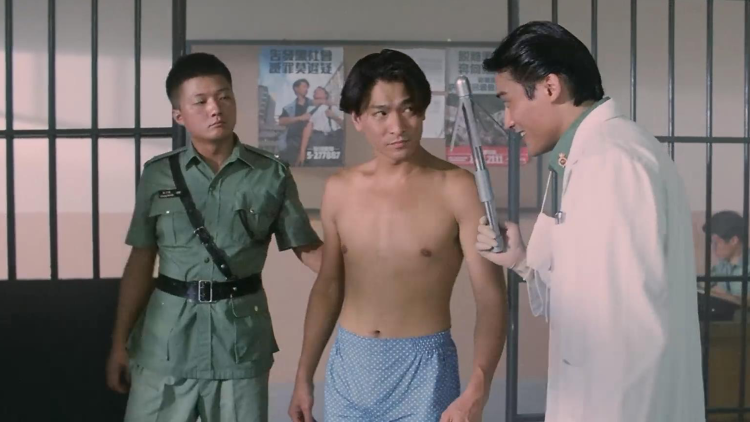 爱在夜色阑珊处——暗藏的秘密与纠葛