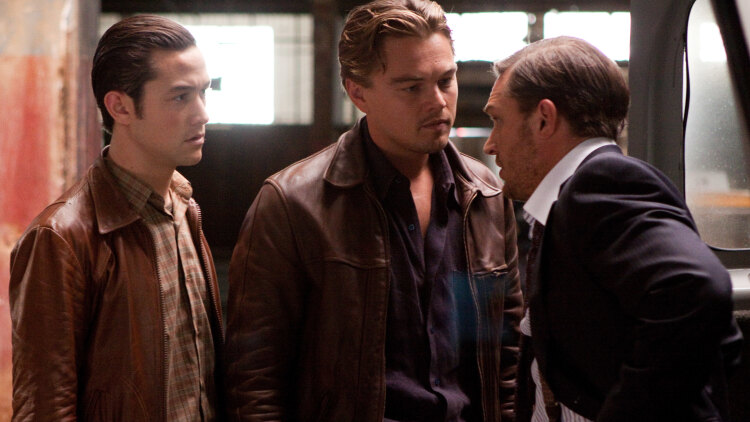 净度（Clarity）：钻石内部瑕疵的多少