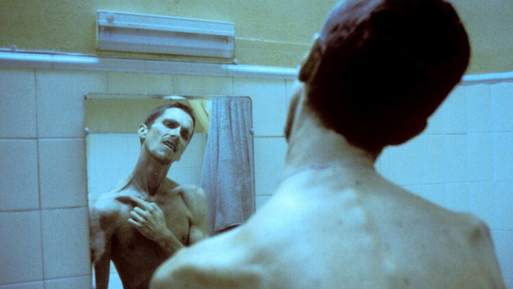 带盆穿越回古代我能复制万物的社会机遇