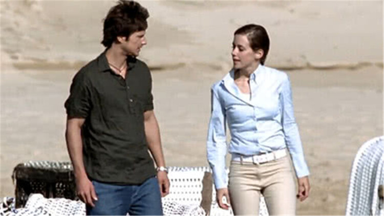 抓娃娃之女儿也要穷养——面对社会的压力与挑战