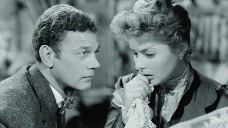 对比其他社交软件的在线人数功能