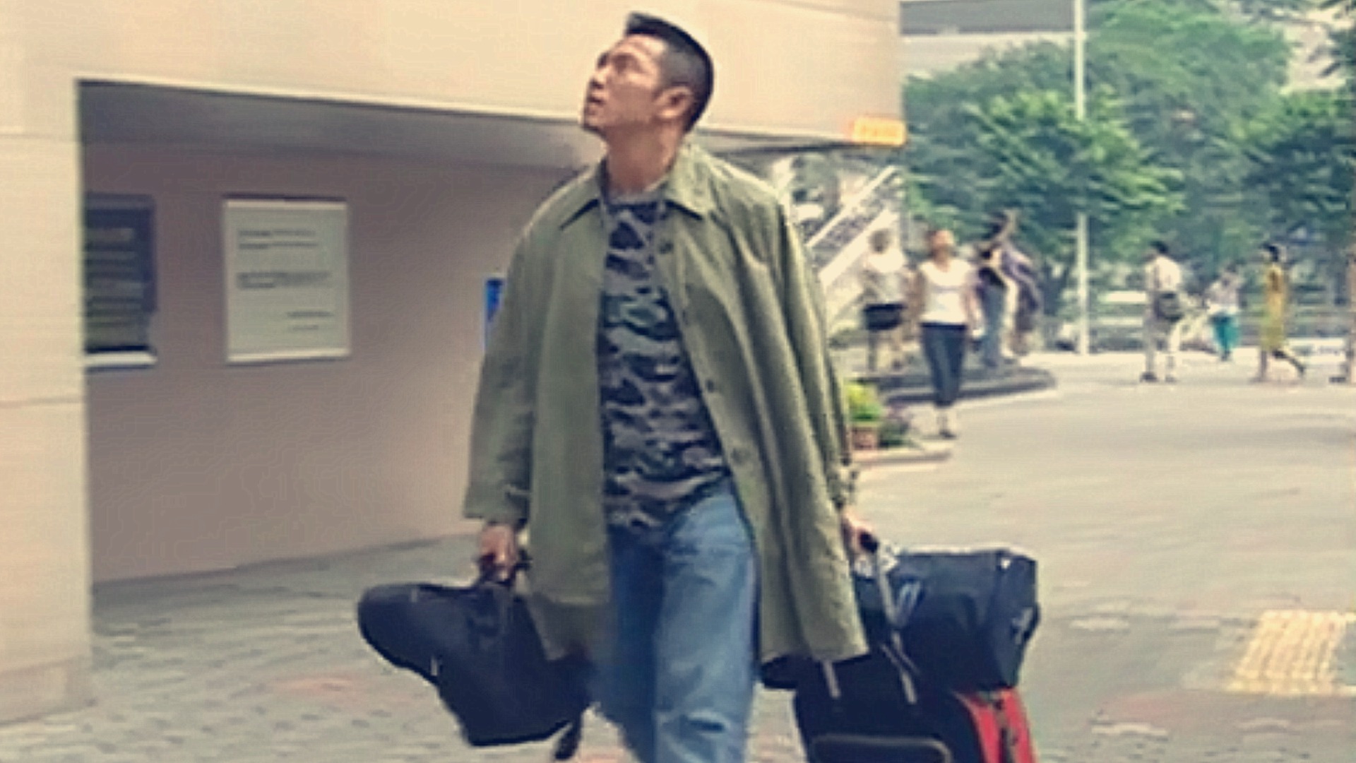 爱上二房东