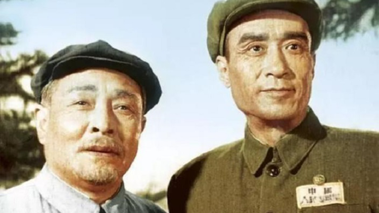 前妻说养猪没出息