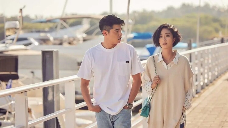 退休十年总裁老妈飒爽归来：意外回归职场