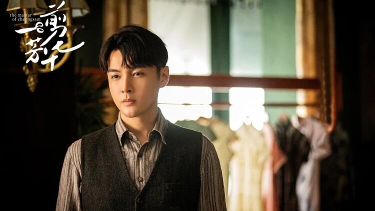 假面女主她以身入局的情感纠葛