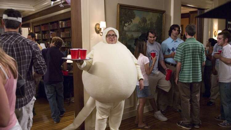 子不嫌家贫：逆境中的温暖家庭