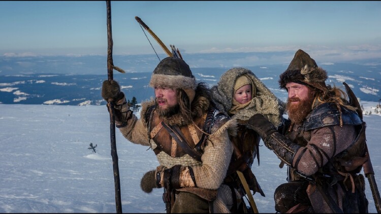 早逝白月光穿十一年后成全家福星