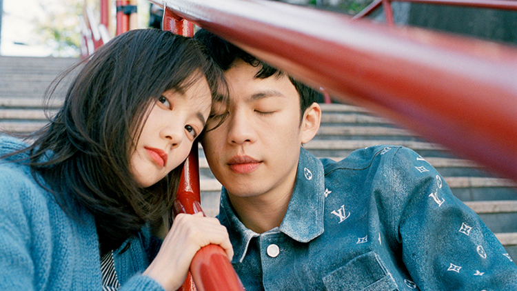 禁欲战神为我吃醋发疯：初遇战神的冷漠