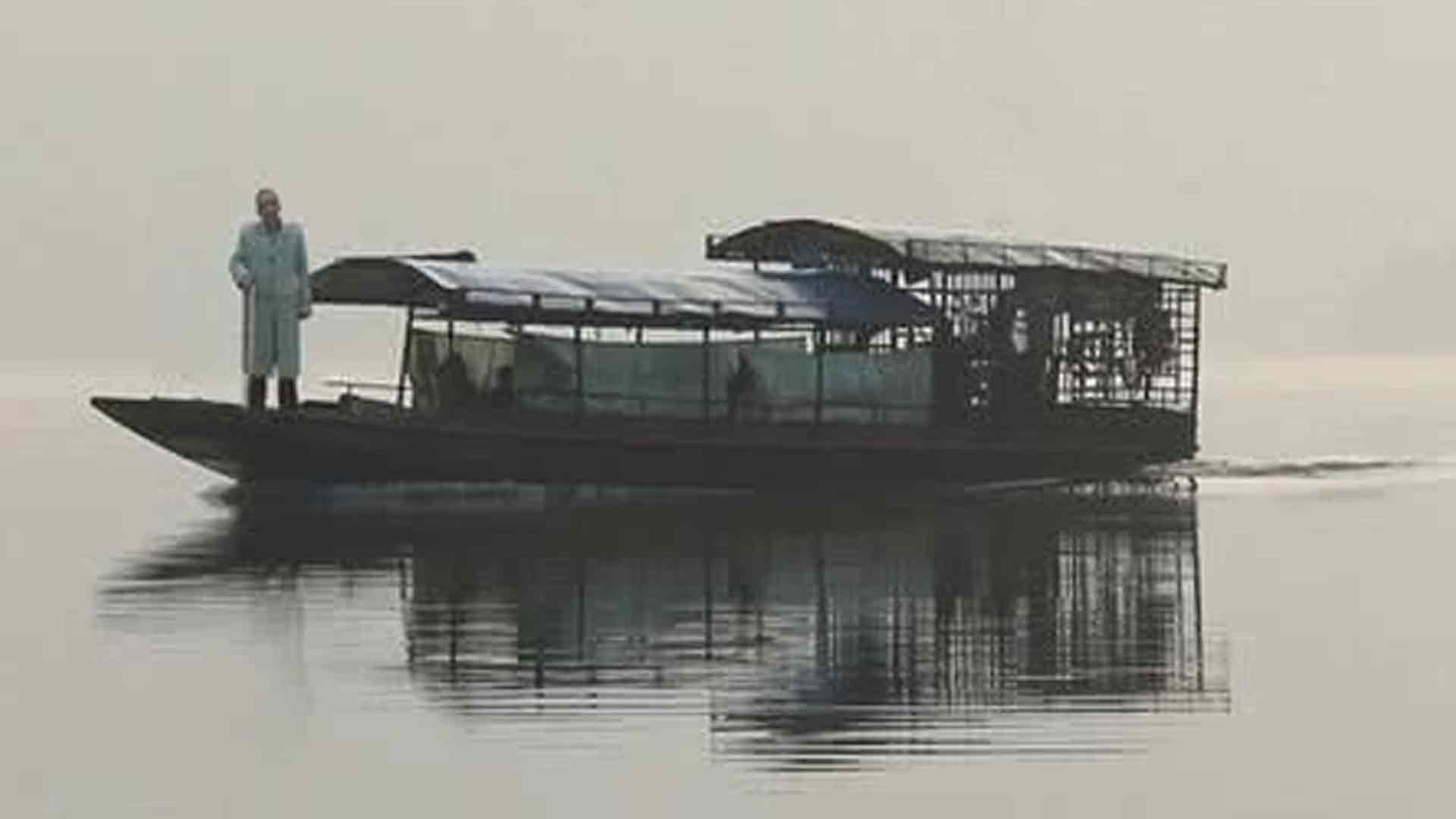 蓝风衣