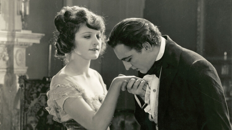 穿剧保命攻略的最终抉择