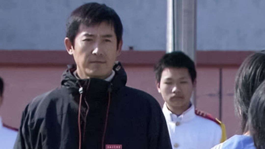 名校