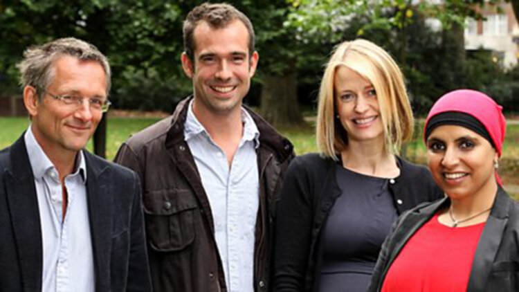 《蔷薇带刺又撩人》暧昧升温