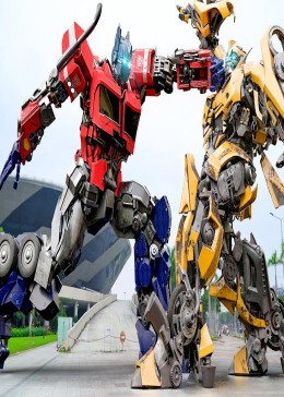 世纪未来科技VFX -钢铁侠机器人VS大黄蜂机器人VS擎天柱