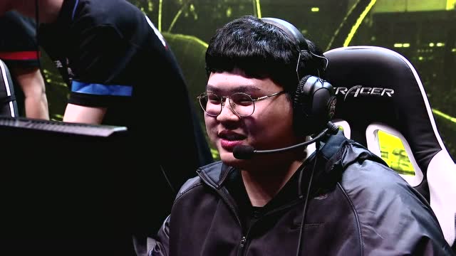 全明星：Jay德莱文战胜y4千珏免费观看