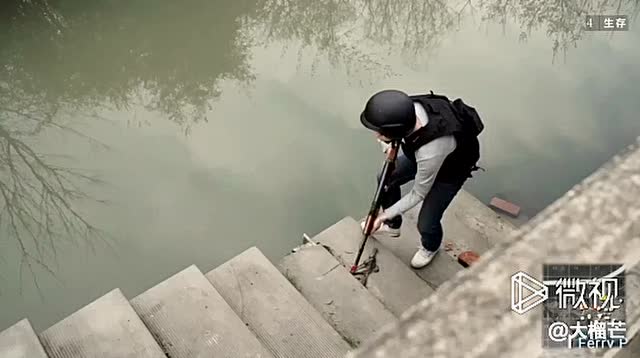 真人吃鸡，论队友菜能拉低多少吃鸡概率呢免费观看