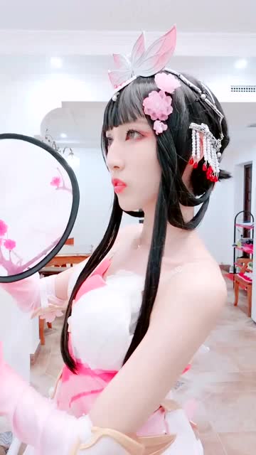 王者荣耀：甄姬cosplay好有感觉免费观看