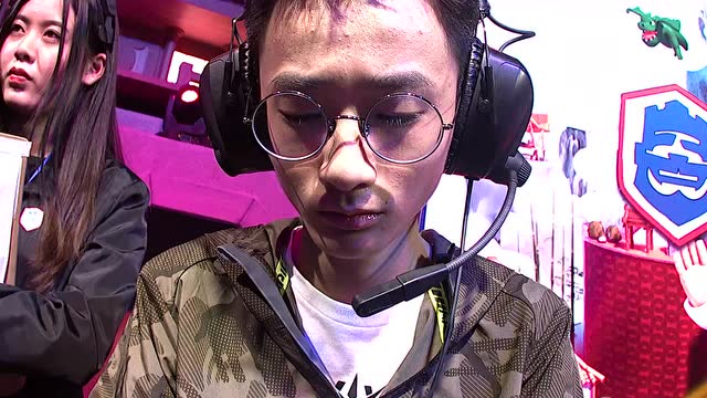 CRL2018春 W5 LGD.Ytao VS NOVA.Au1免费观看