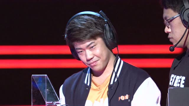 CRL2018全球总决赛6进4 IM.Royal vs Ponos.RJ免费观看