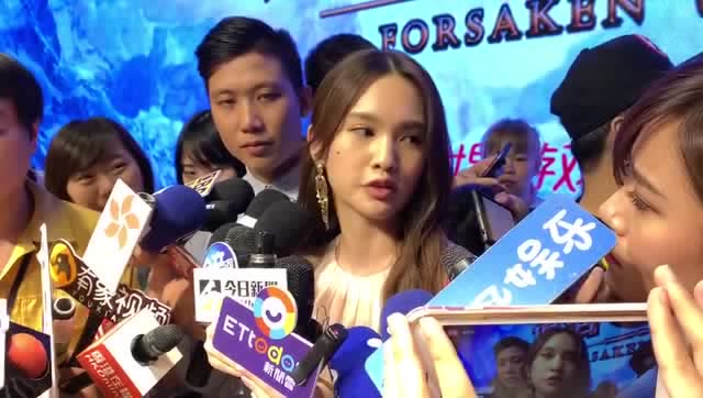 楊丞琳承認已與李榮浩領證結婚,表示不是衝動而是準備許久