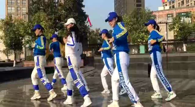 初学最简单鬼步舞视频-鬼步舞教学基础舞步
