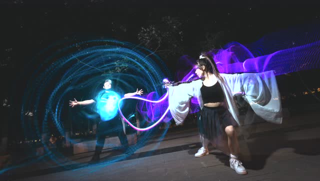 婉儿光绘破次元对决！粉丝拍摄913张照片为KPL春决打call免费观看