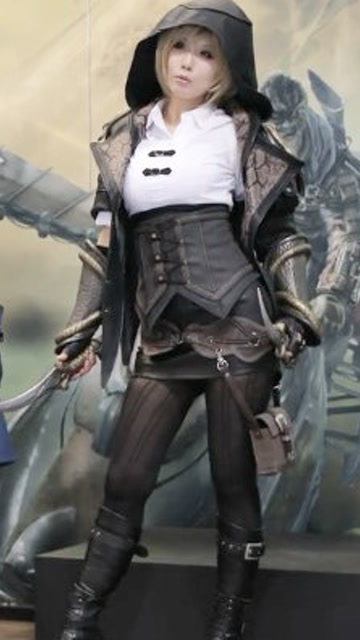 美女模特很漂亮，装扮个性时尚，非常喜欢！免费观看