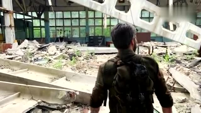 乔尔真人Cos短片 还原度超高的《最后生还者》免费观看