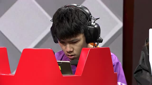 CRL2018秋季赛 W6 NOVA VS JDG 擂台赛免费观看