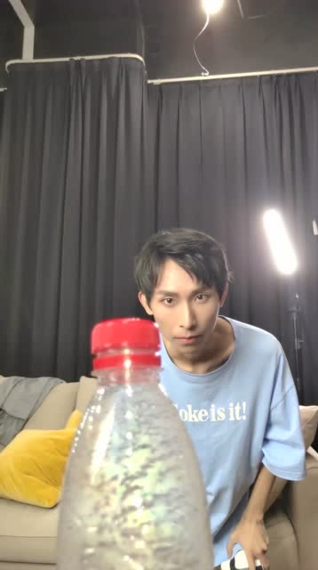 梦泪：天下武功唯快不破，想学无影脚的看过来！免费观看