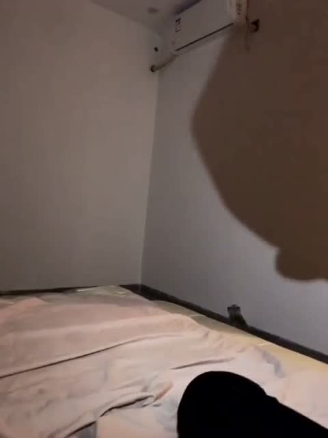 哪個小朋友半夜不睡覺,就要來把它抓走啦!
