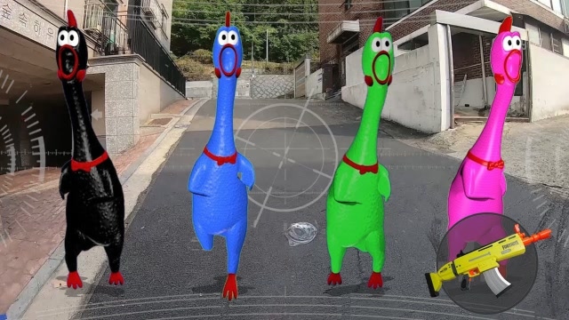 彩色鸡武装入侵，小伙瞄准发射免费观看