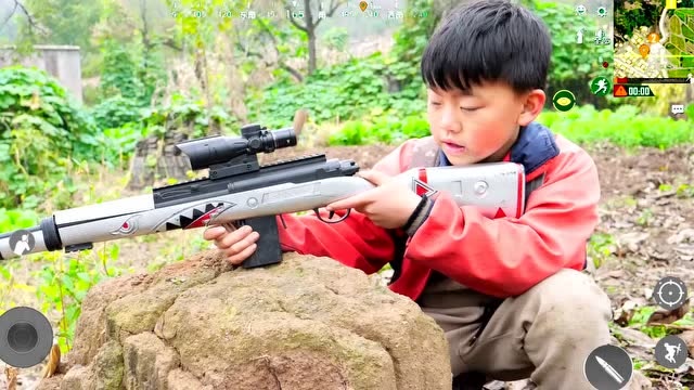 绝地求生真人版：想用平底锅诱惑我，你还没有那种智商！免费观看