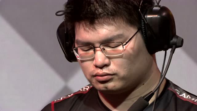 CRL2018秋季赛 W1 EDG.M VS WE 擂台赛免费观看