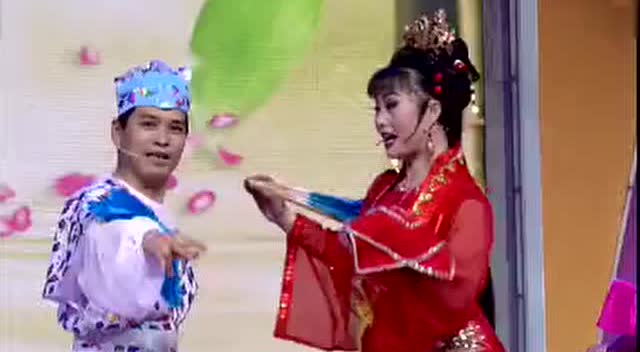 好戏登场东北二人转名爵郭旺赵晓波
