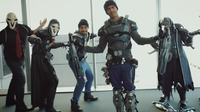 守望先锋：全民角色扮演 这个小姐姐也太好看了吧免费观看