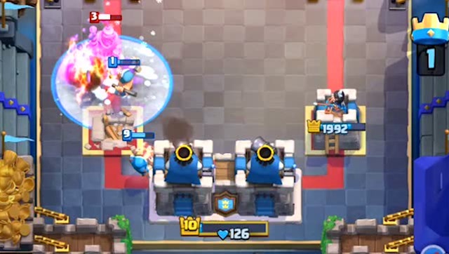 发芽咩 皇室绝地反杀：双塔残血惊险反杀 58期免费观看