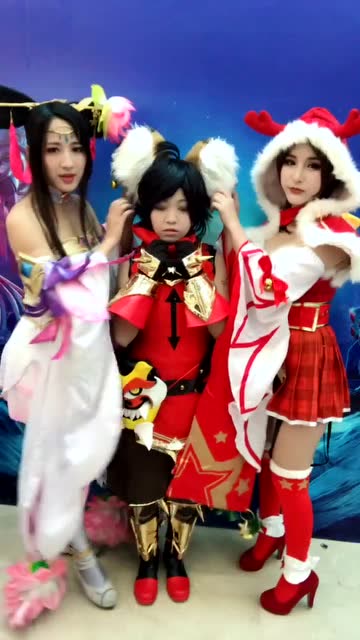王者荣耀：可爱的李元芳cosplay免费观看