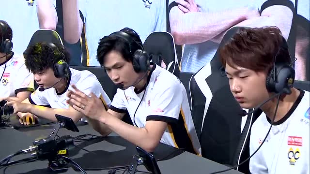 KCC王者荣耀世界冠军杯小组赛NOVAvsQGhappy4免费观看