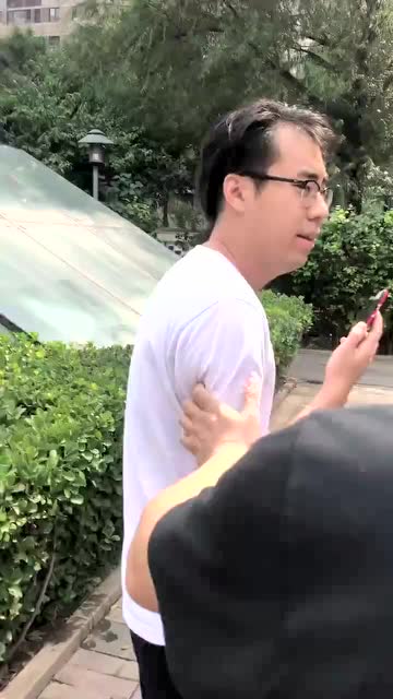 遛狗不拴繩還有理