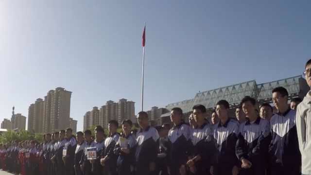 山西高三生3月25日開學,中考順延1月,學生戴口罩上課