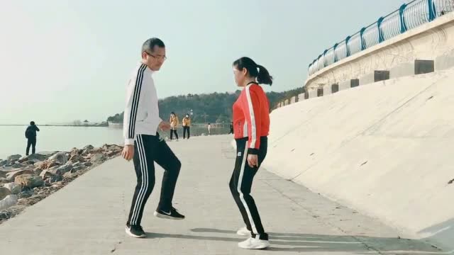 鬼步舞22步分解动作教学视频-鬼步舞教学基础舞步