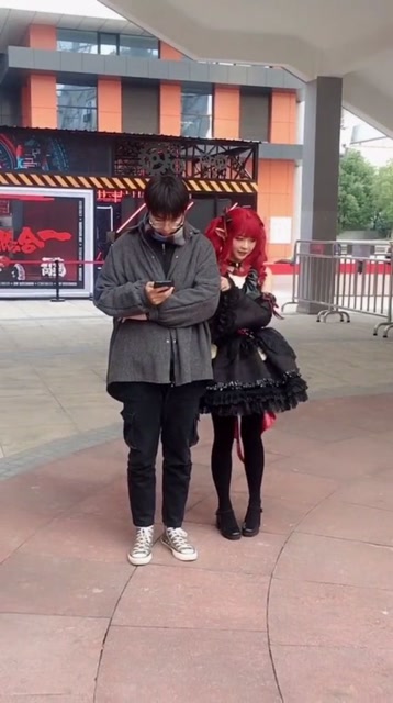 翻到一个库存… f1的玩家小哥哥免费观看